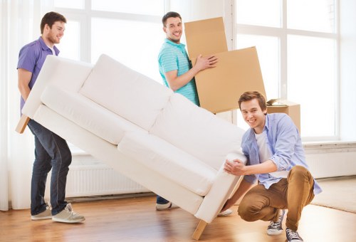 Packing and moving services in Barnes Cray