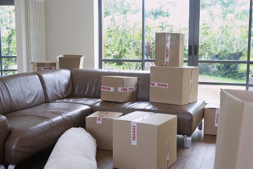 Efficient packing and unpacking services by Crouch End removals experts